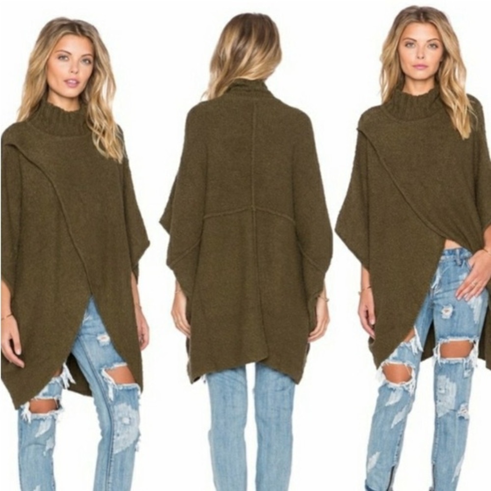 Free People All Wrapped Up Cocoon Poncho Sweater size XXS-XS-S-M Oversized